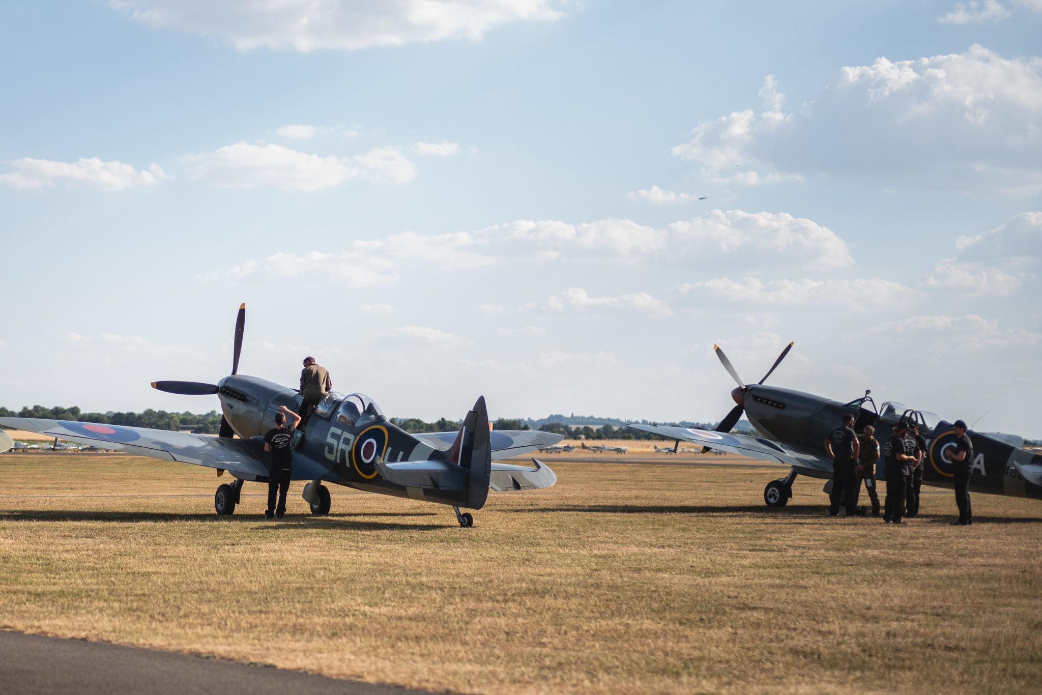 Fly In A Spitfire Duxford Spitfire Flights Formation And Tailchase