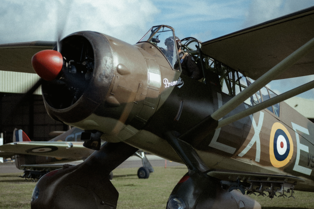 Lysander-Flights-ground